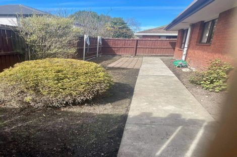 Photo of property in 2/36 Solomon Avenue, Redwood, Christchurch, 8051