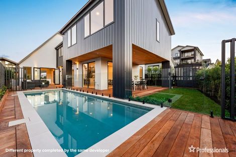 Photo of property in 13 Arawaru Avenue, Wainui, 0992