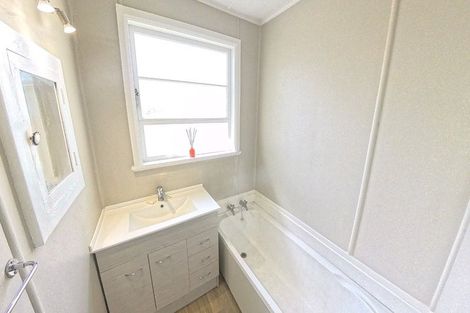 Photo of property in 18 Campbell Road, Bunnythorpe, Palmerston North, 4481