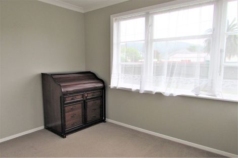 Photo of property in 80 Hyde Street, Wainuiomata, Lower Hutt, 5014
