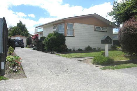 Photo of property in 1 Freyberg Street, Feilding, 4702