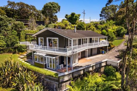 Photo of property in 754 South Titirangi Road, Titirangi, Auckland, 0604