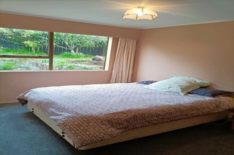 Photo of property in 4 Makatote Grove, Churton Park, Wellington, 6037