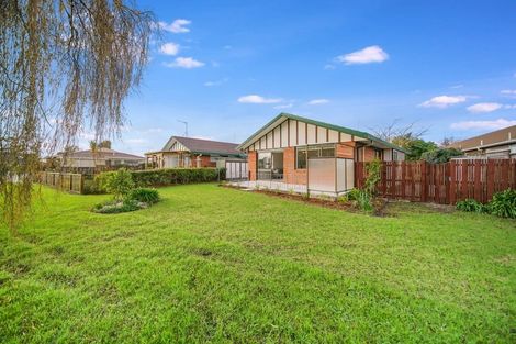 Photo of property in 2/8 Kentigern Close, Pakuranga, Auckland, 2010