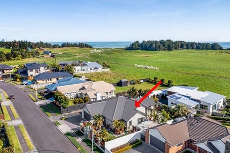 Photo of property in 19 Dolphin Parade, Bell Block, New Plymouth, 4312