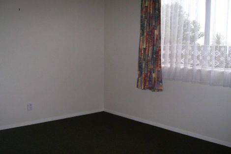 Photo of property in 1/2 Cathie Place, Karori, Wellington, 6012