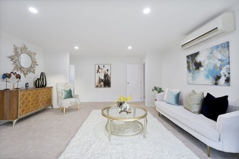 Photo of property in 38 Semillon Avenue, Henderson, Auckland, 0612