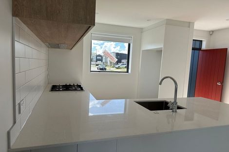 Photo of property in 136 Te Napi Drive, Takanini, Auckland, 2112