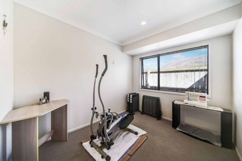 Photo of property in 32 Margarita Rise, Pukekohe, 2120