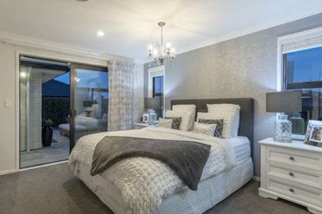 Photo of property in 12 Lakeside Terrace, Omokoroa, 3114