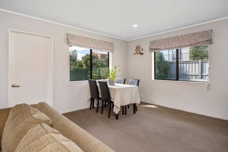 Photo of property in 2/57 Pemberton Crescent, Greerton, Tauranga, 3112