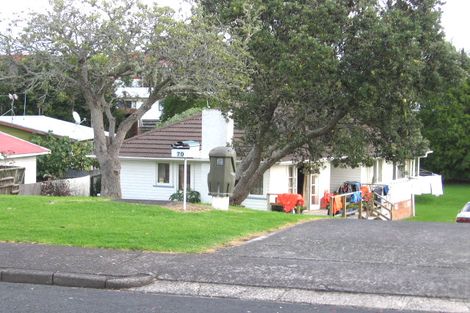 Photo of property in 70 Kervil Avenue, Te Atatu Peninsula, Auckland, 0610