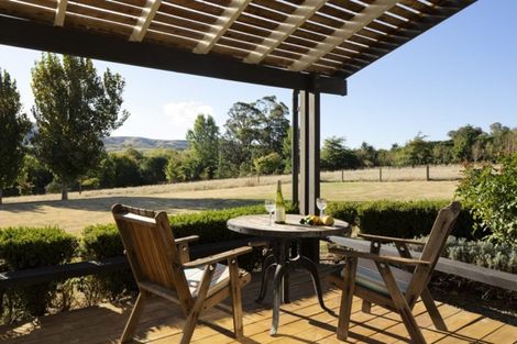Photo of property in 918 Ponatahi Road, Martinborough, Carterton, 5792