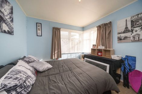 Photo of property in 16 Ronberg Street, Highbury, Palmerston North, 4412