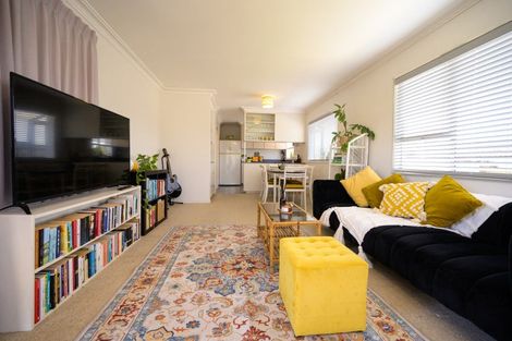 Photo of property in 41 Fergusson Street, Stoke, Nelson, 7011