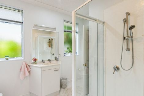 Photo of property in 47 Golf Road, Paraparaumu Beach, Paraparaumu, 5032