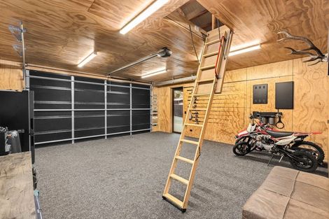 Photo of property in 6 Woodpecker Street, Lake Hawea, Wanaka, 9382