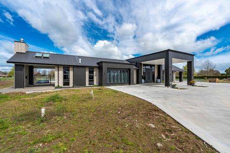 Photo of property in 275 Racecourse Road, Cambridge, 3493