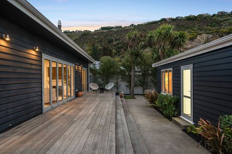 Photo of property in 14 Whitfield Street, Sumner, Christchurch, 8081