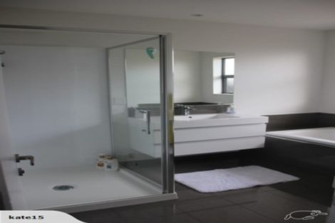 Photo of property in 22 Huntingdon Drive, Rangiora, 7400