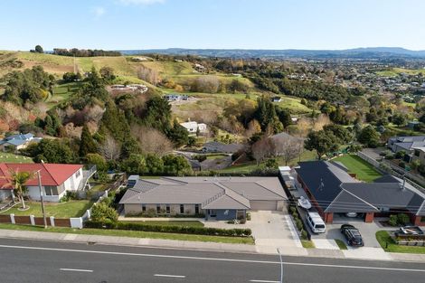 Photo of property in 112r Waikite Road, Welcome Bay, Tauranga, 3175