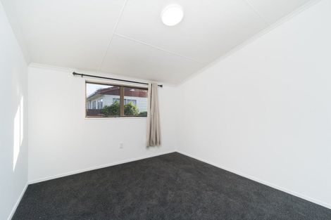 Photo of property in 114 Tremaine Avenue, Westbrook, Palmerston North, 4412