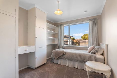 Photo of property in 12 Petries Road, Woodend, 7610