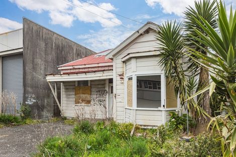 Photo of property in 74 Victoria Street, Petone, Lower Hutt, 5012