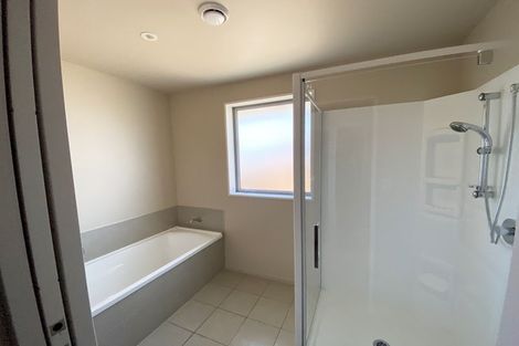 Photo of property in 94 Mcmahon Drive, Aidanfield, Christchurch, 8025