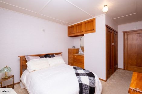 Photo of property in 4 Celia Street, Stratford, 4332