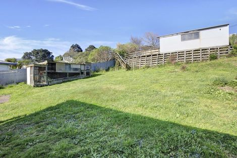 Photo of property in 172 Champion Street, Cannons Creek, Porirua, 5024