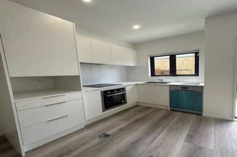 Photo of property in 17 East Street, Petone, Lower Hutt, 5012