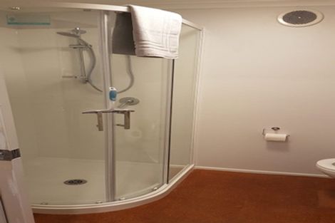 Photo of property in 38 Pitau Road, Mount Maunganui, 3116