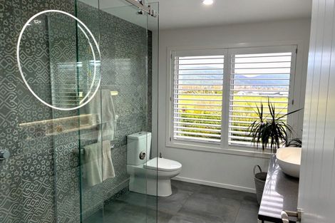 Photo of property in 24 Oakdale Drive, Kinloch, Taupo, 3377