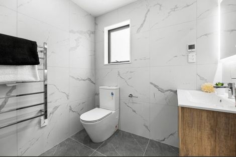 Photo of property in 87 Bellfield Road, Opaheke, Papakura, 2113