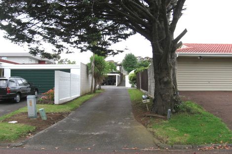 Photo of property in 6 Ganymede Place, Half Moon Bay, Auckland, 2012