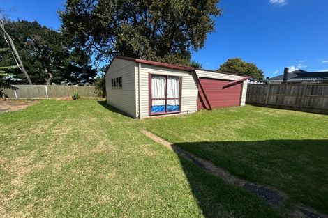 Photo of property in 4 Hereford Street, Te Atatu Peninsula, Auckland, 0610