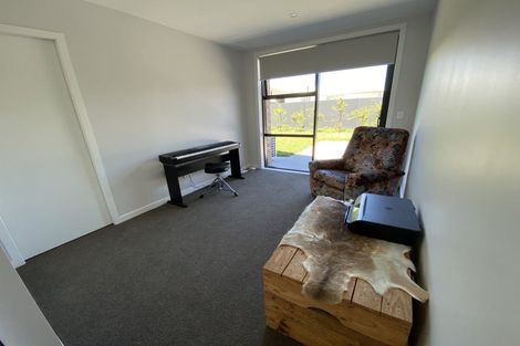 Photo of property in 6 Taylor Street, Cambridge, 3434