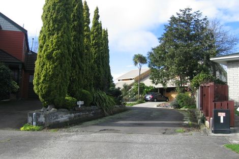 Photo of property in 24 Woodfield Avenue, Roslyn, Palmerston North, 4414