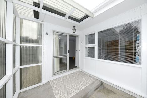 Photo of property in 4/6 Kinloch Street, St Albans, Christchurch, 8014