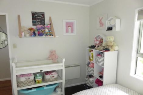 Photo of property in 2 Trilids Lane, Churton Park, Wellington, 6037