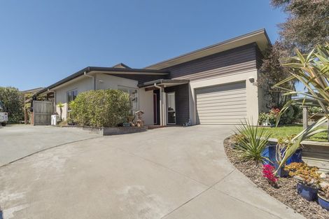 Photo of property in 3 Lark Place, Welcome Bay, Tauranga, 3112