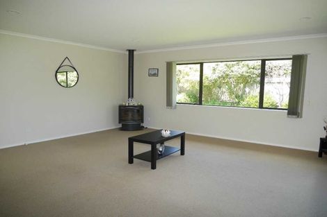 Photo of property in 4 Monarch Place, Paraparaumu Beach, Paraparaumu, 5032