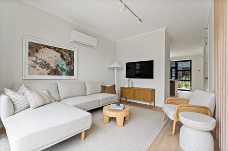 Photo of property in 660d Swanson Road, Swanson, Auckland, 0612