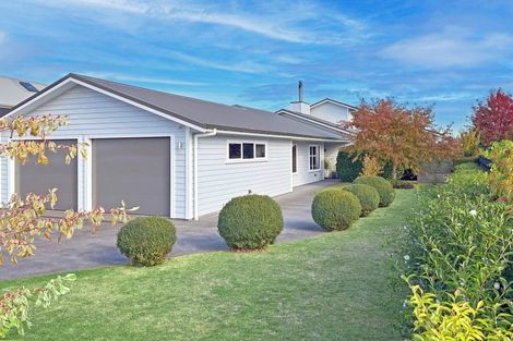 Photo of property in 11 Pukeko Way, Kinloch, Taupo, 3377