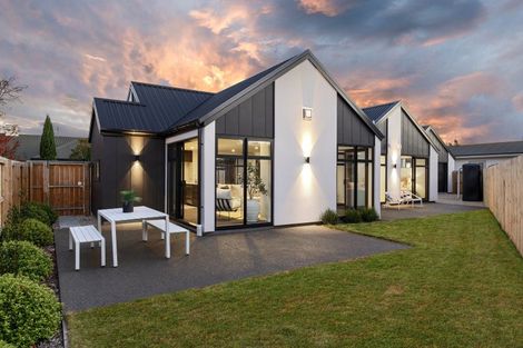 Photo of property in 100 Wairakei Road, Bryndwr, Christchurch, 8052