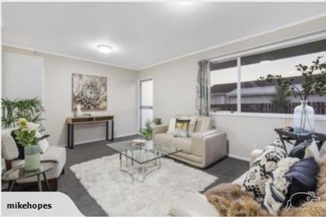 Photo of property in 1/76a Mckenzie Road, Mangere Bridge, Auckland, 2022