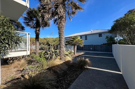 Photo of property in 3/272 Marine Parade, New Brighton, Christchurch, 8061