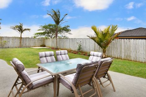 Photo of property in 41 Greig Place, Pukekohe, 2120