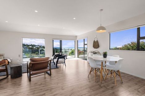 Photo of property in 22 Cullen Street, Mangawhai Heads, Mangawhai, 0505